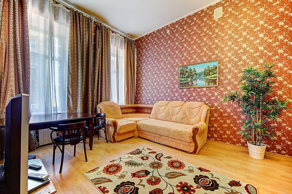 Sutkipeterburg Petrogradskaya Apartamento San Petersburgo Habitación foto